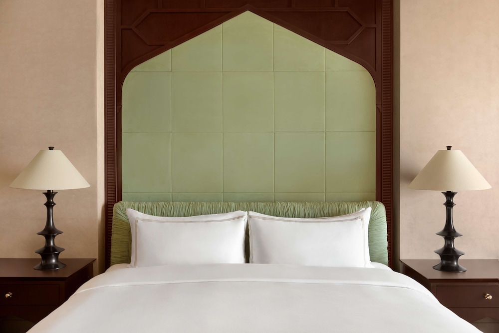 Al Husn Hotel Muscat 18/50