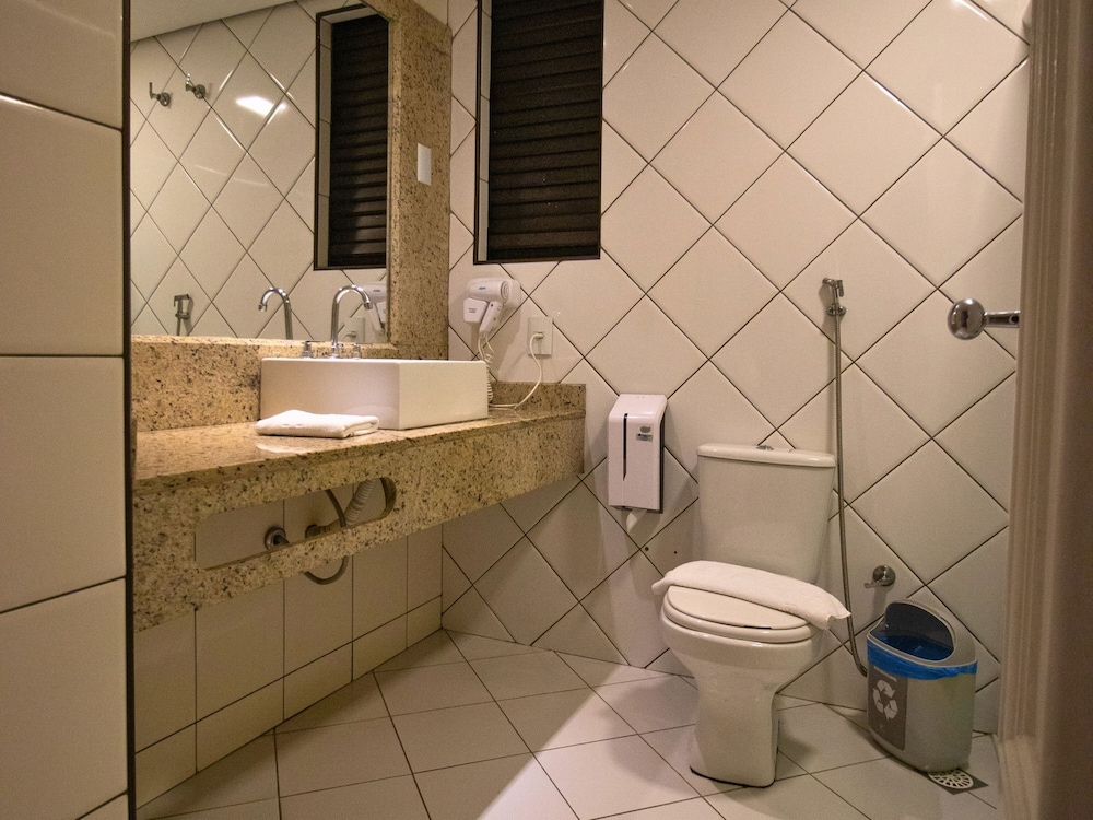 Hotel Continental Inn 44/50