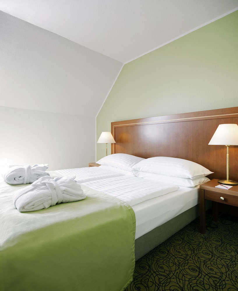 Hotel Mercure Wien Westbahnhof 23/71
