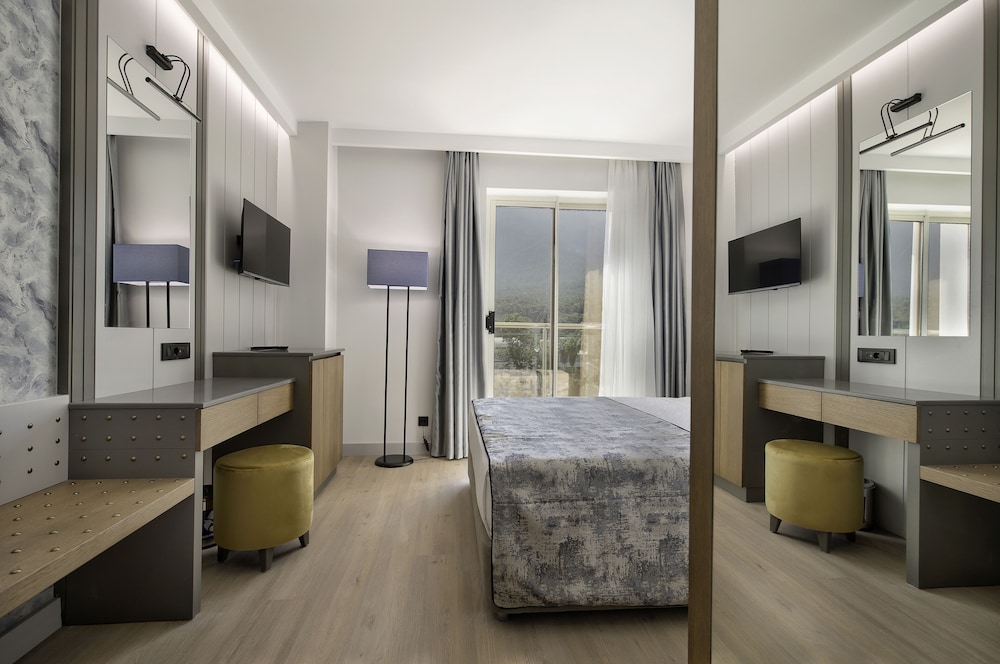 Sealife Kemer Resort 22/44
