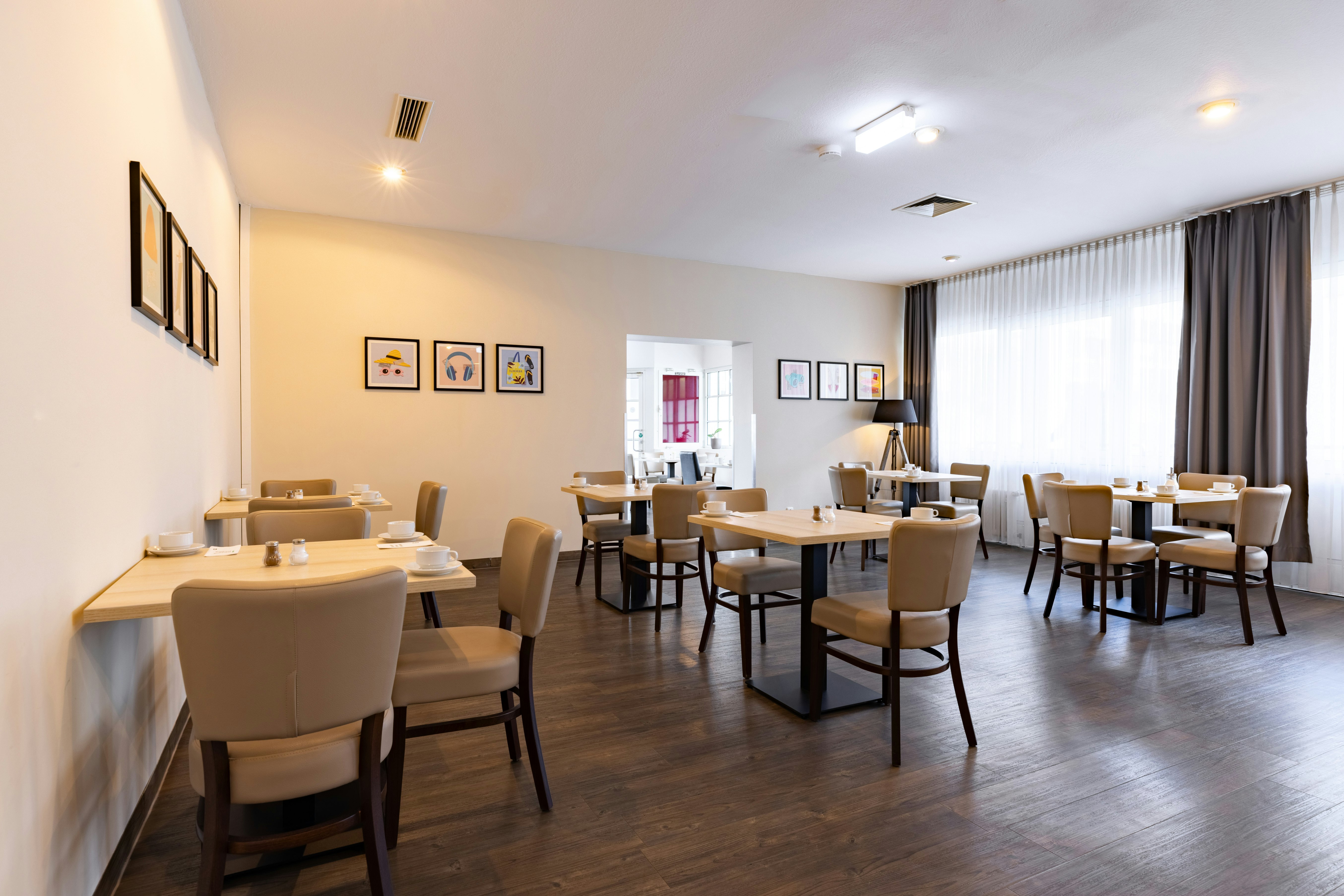 Hotel Mariella Airport 65/80