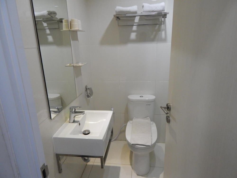Vio Hotel Surapati Bandung 31/34