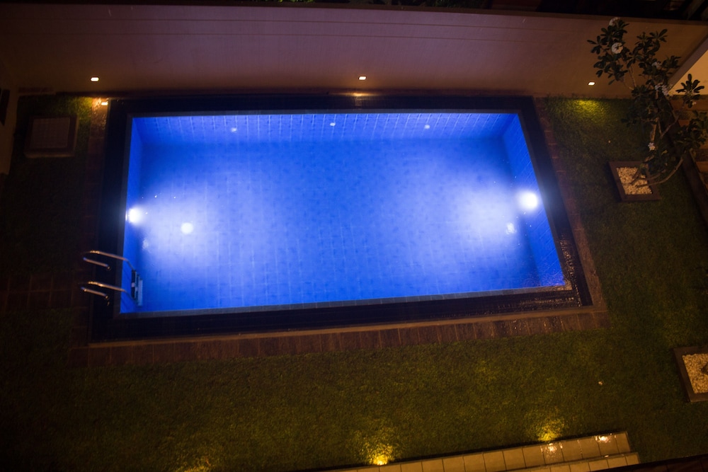 The Suite 262 34/50