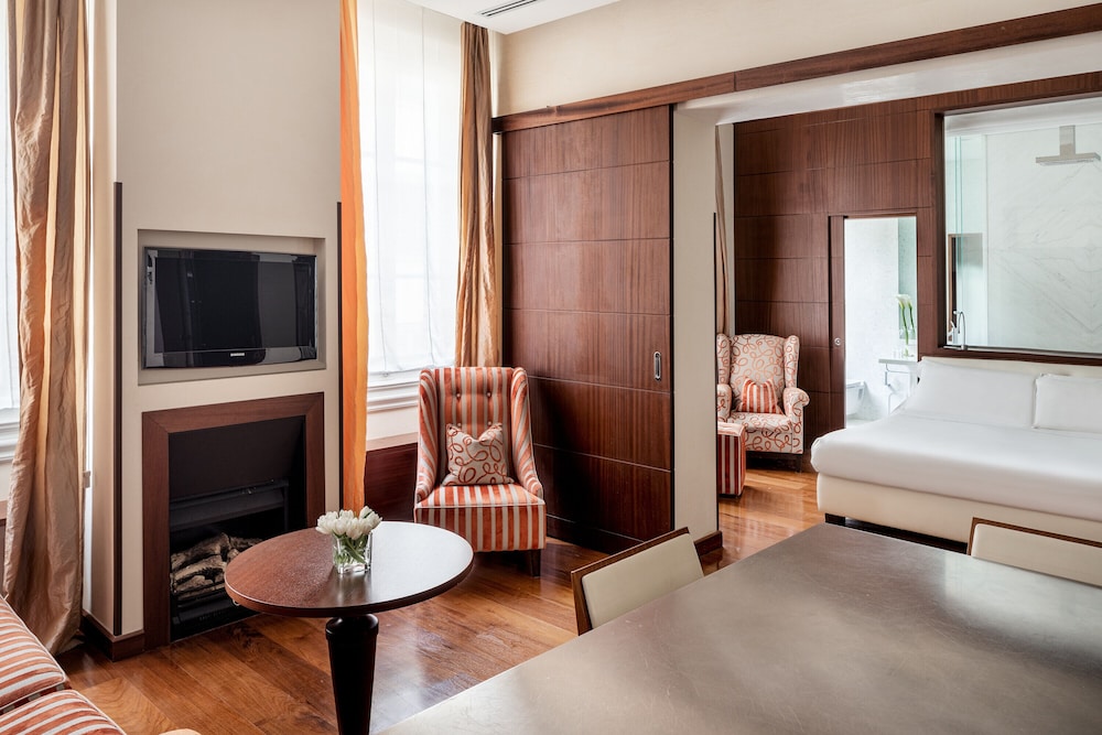 Ricasoli Firenze Luxury Apartments | UNA Esperienze 14/23