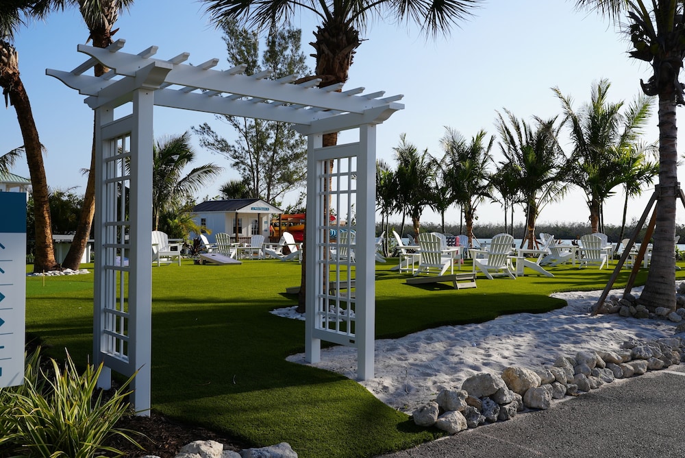 Manasota Key Resort 40/50