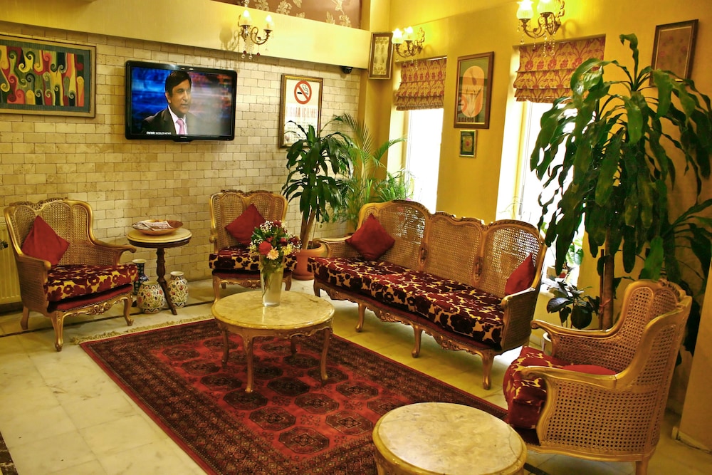 Divas Hotel 45/68