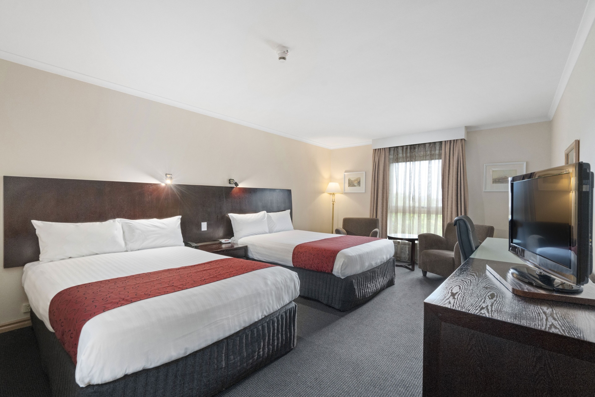 Deluxe, 2 Double Beds