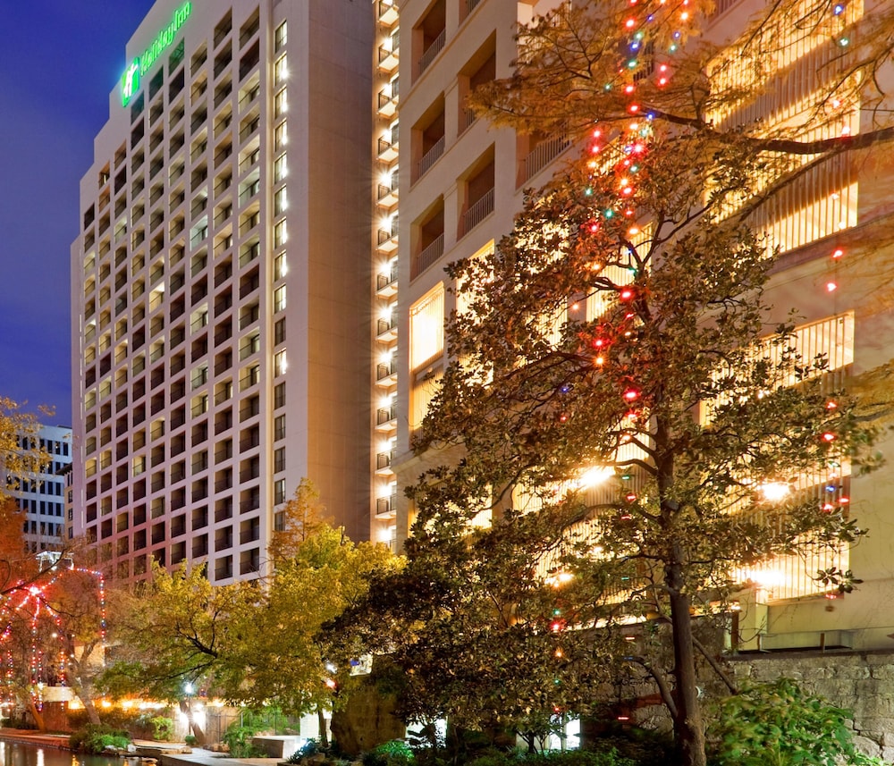 Holiday Inn San Antonio-Riverwalk 1/65