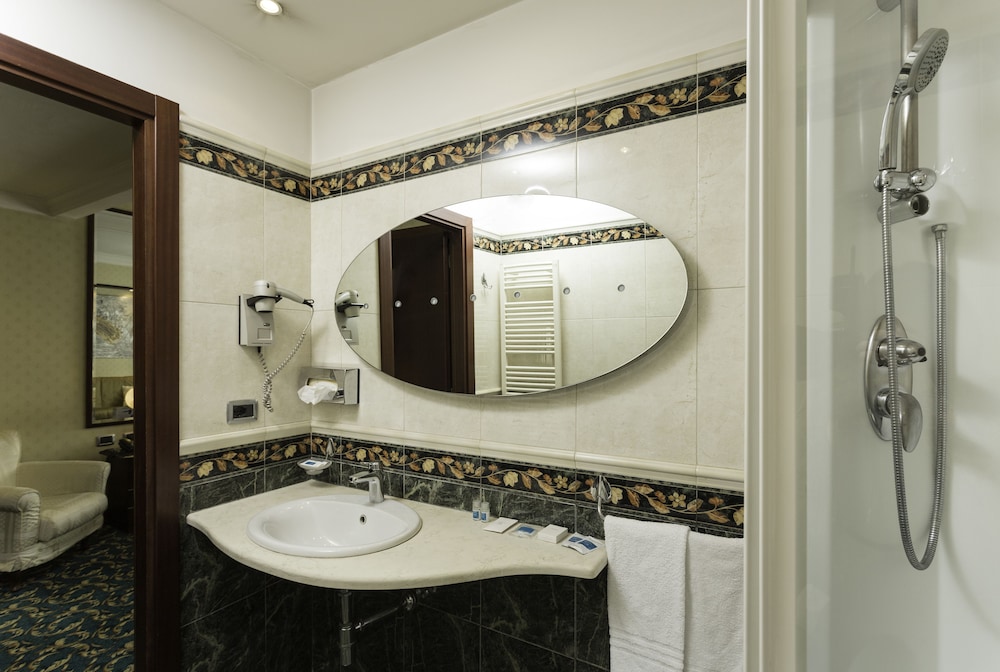 Millennhotel 46/54