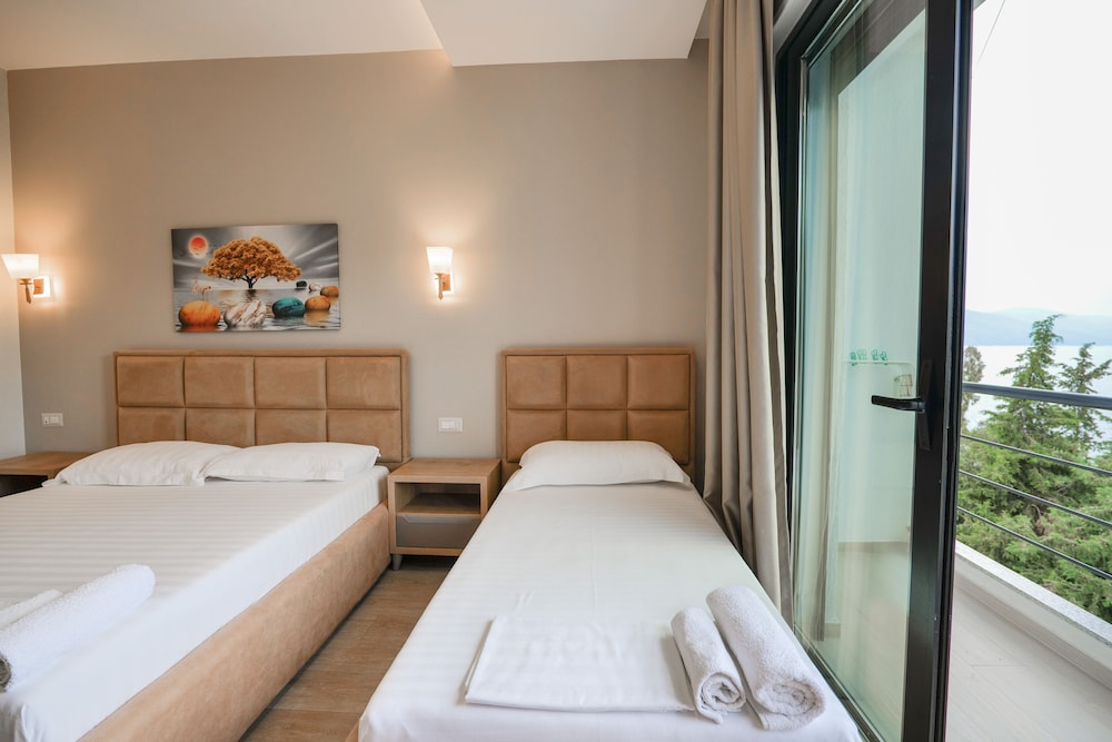 Hotel Roalb 17/28