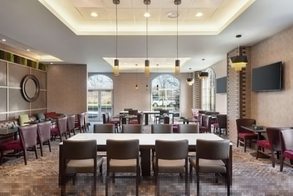 Embassy Suites by Hilton Cleveland Rockside 26/33
