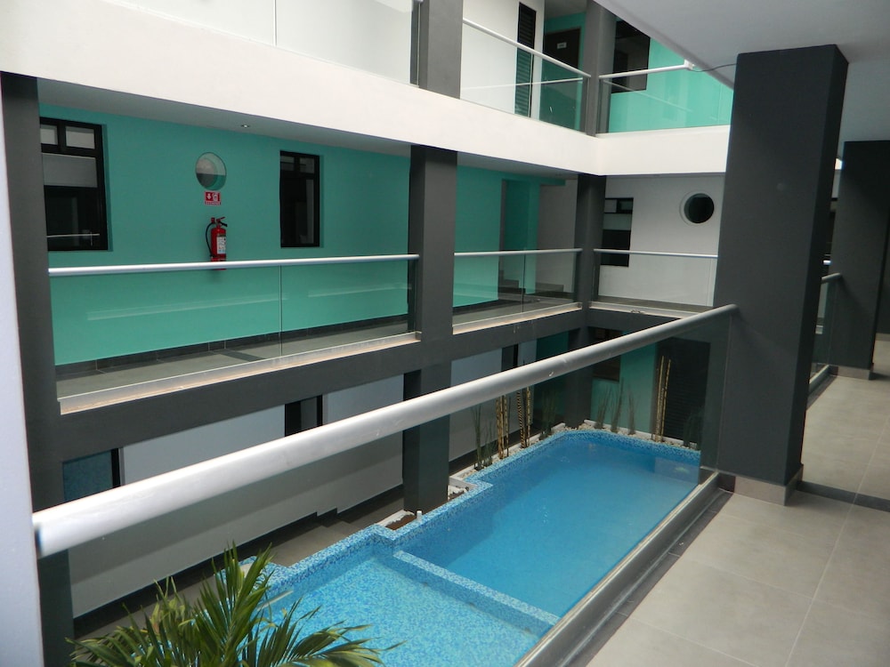 Hotel Flamingo Merida 43/51