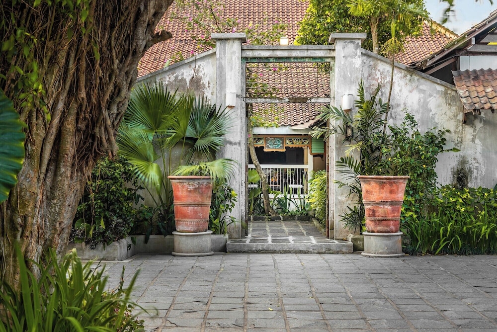 Hotel Tugu Blitar 2/67