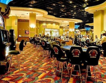 Gold Country Casino & Hotel 40/65