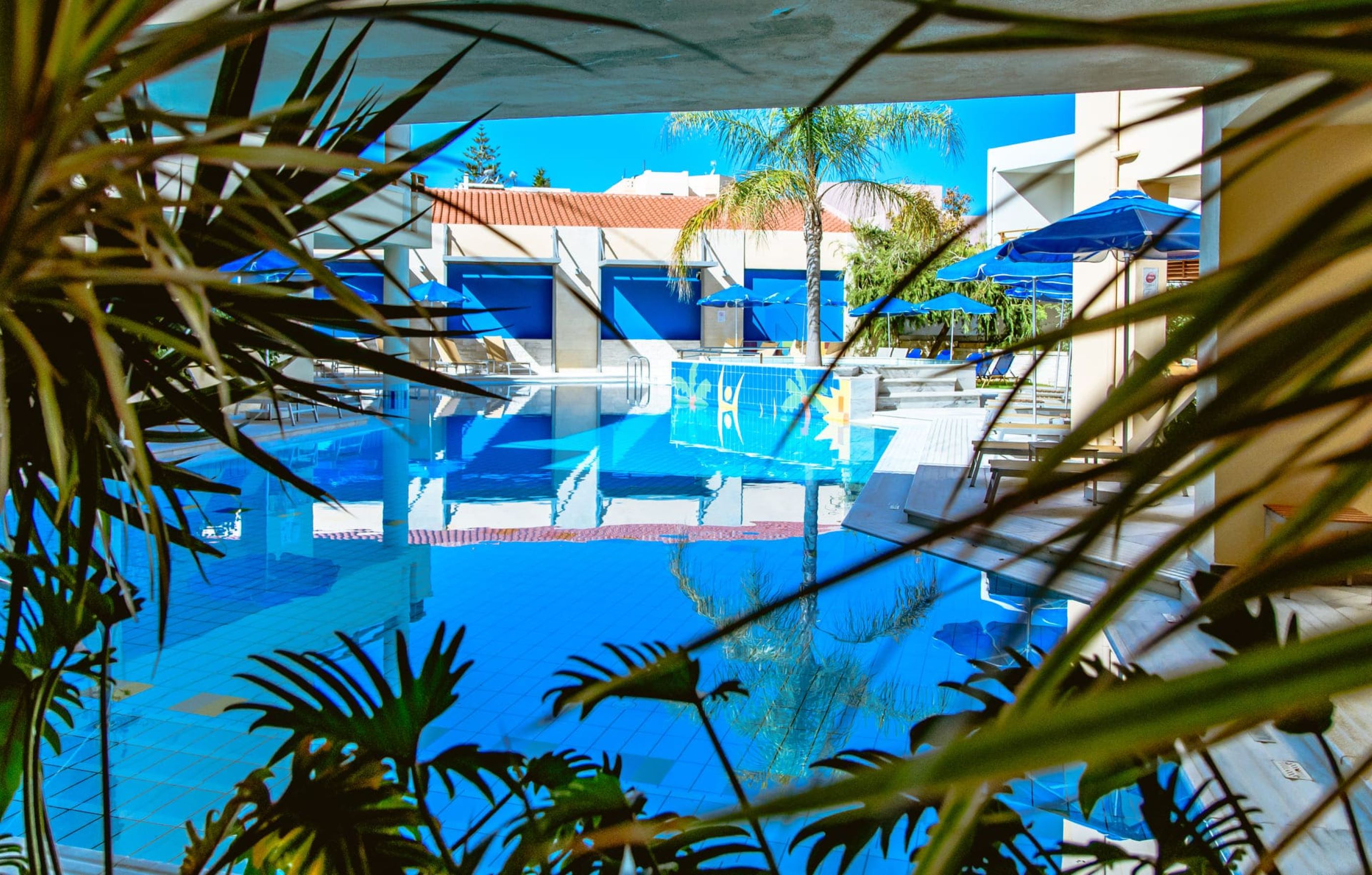 Anais Collection Hotels & Suites 48/50