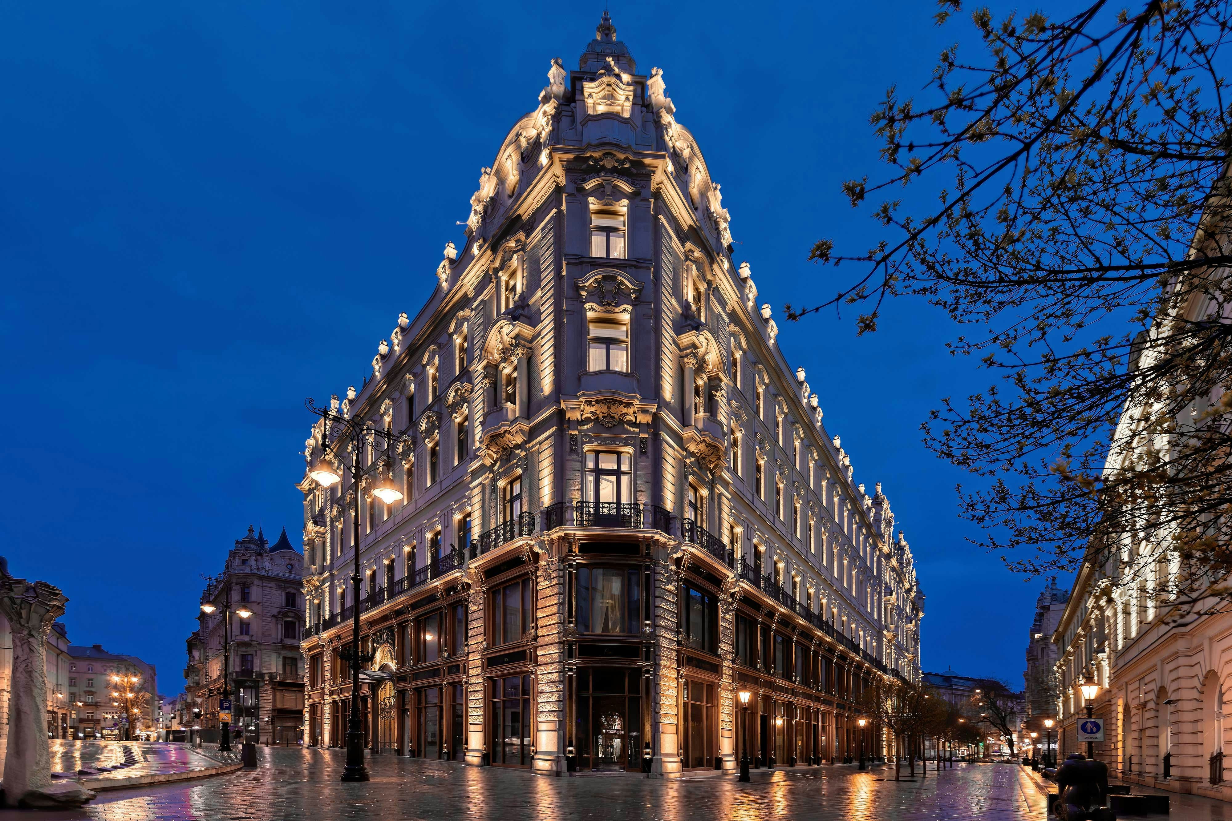 Matild Palace A Luxury Collection Hotel Budapest in BUDAPEST