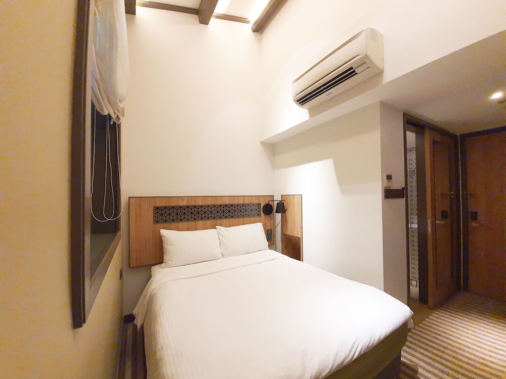 Dash Living Rochor 17/50