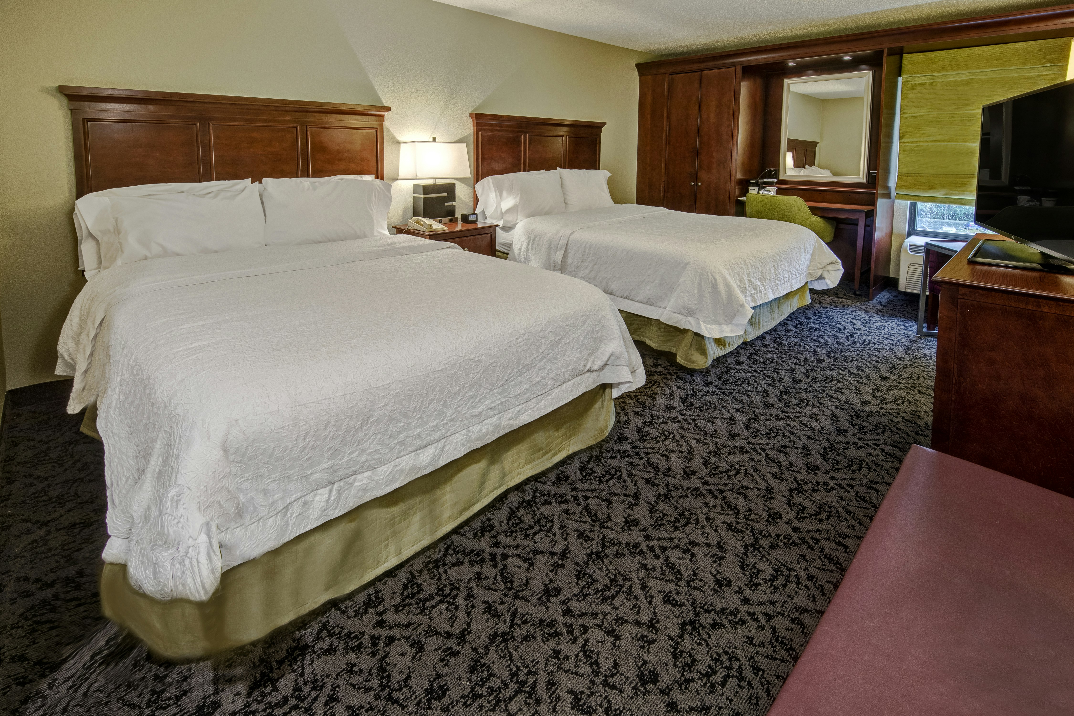 غرفة بسرير كينج لذوي الإعاقة، Hampton Inn By Hilton Charlotte Matthews 3/4