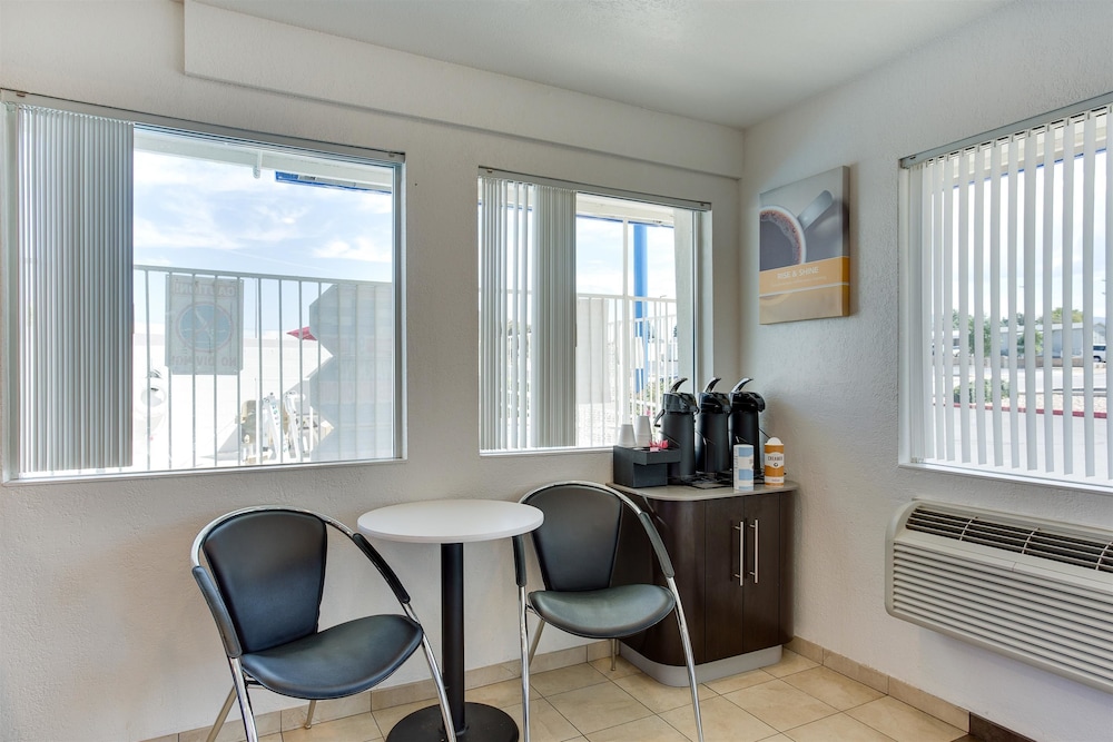 Motel6 Albuquerque Nm Carlisle 45/54