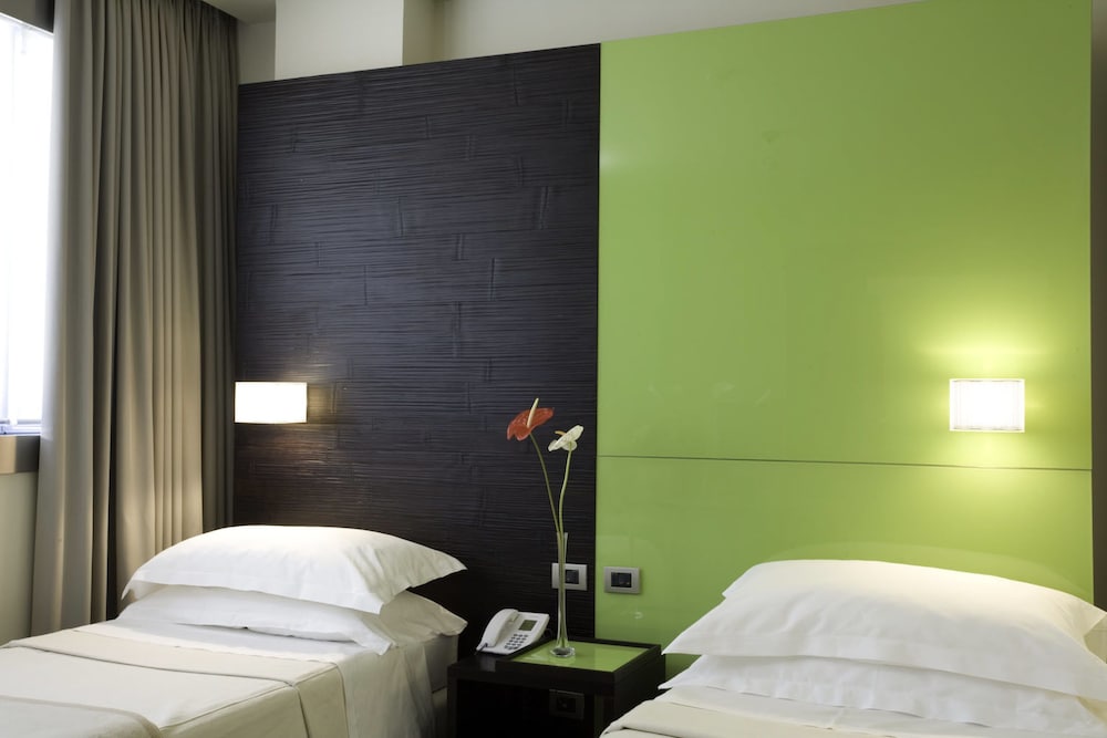 Unahotels T Hotel Cagliari 20/62