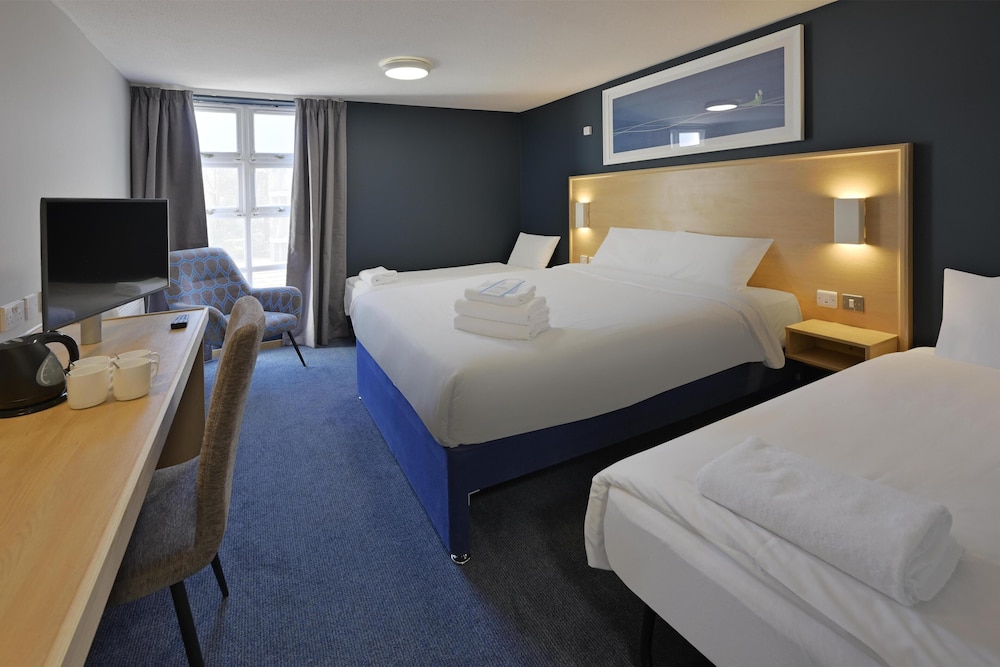 Travelodge Bournemouth 11/29