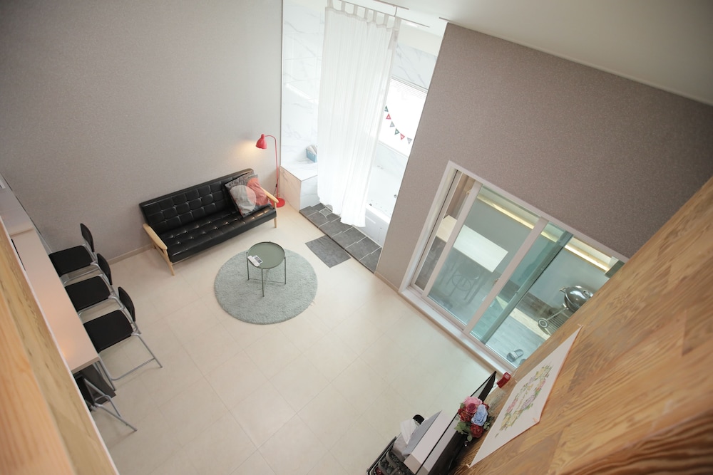 Gapyeong Blossom Pension 7/46