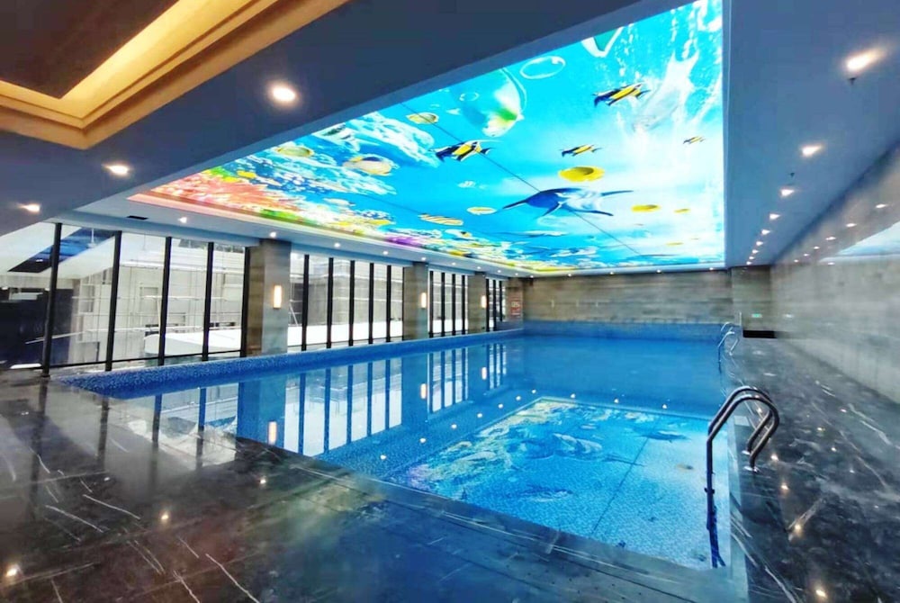 Wyndham Grand Tongren Downtown Hotel 34/56