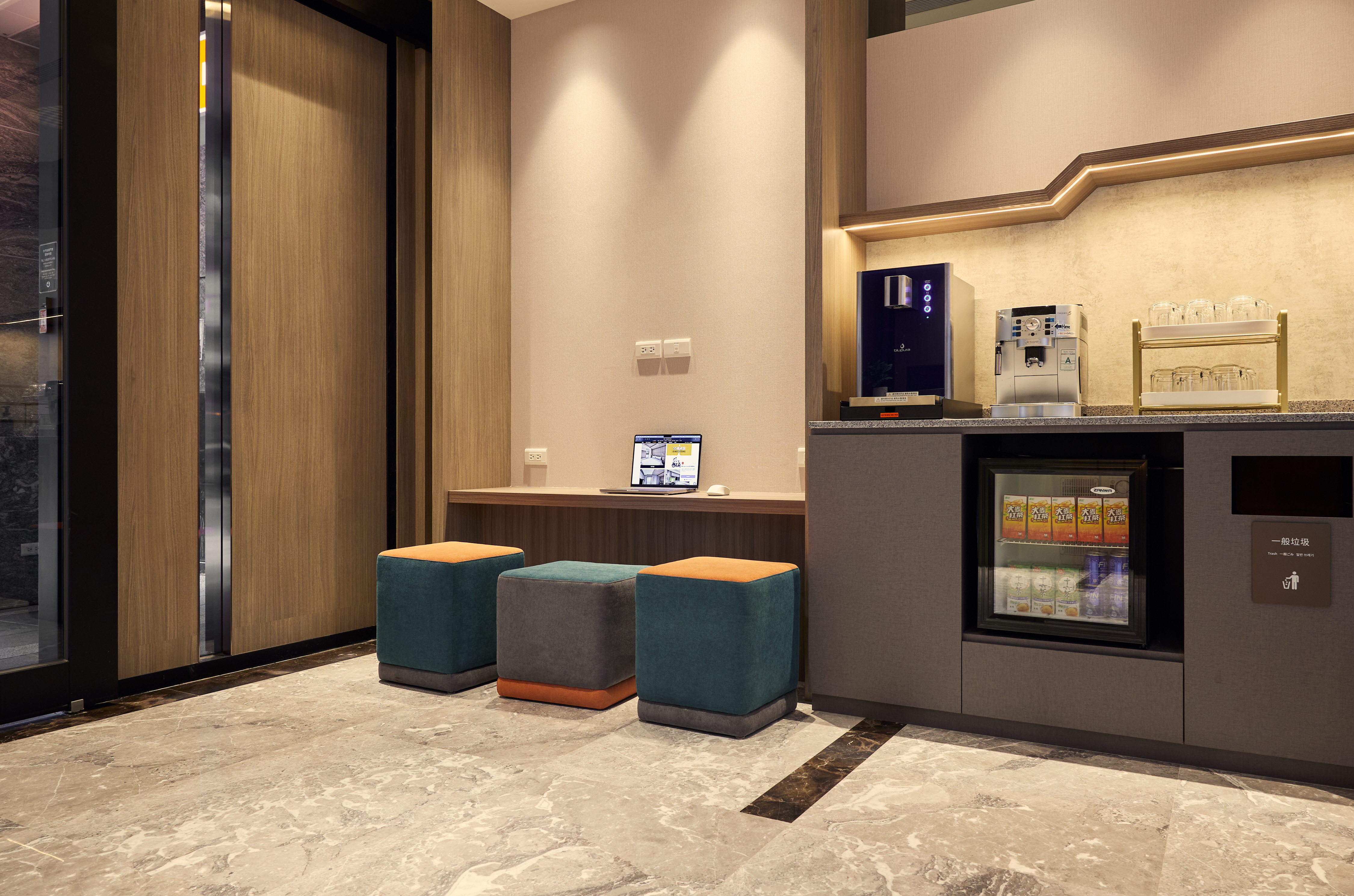 Orange Hotel Ximen Hanzhong 9/49