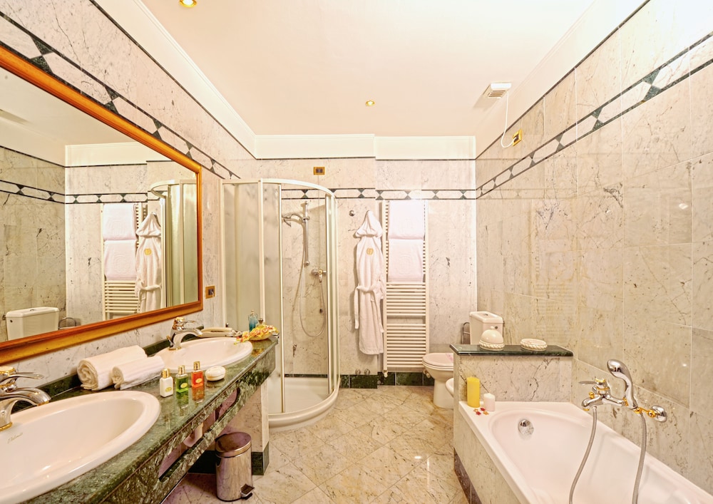 Hotel Aurora Terme 48/65