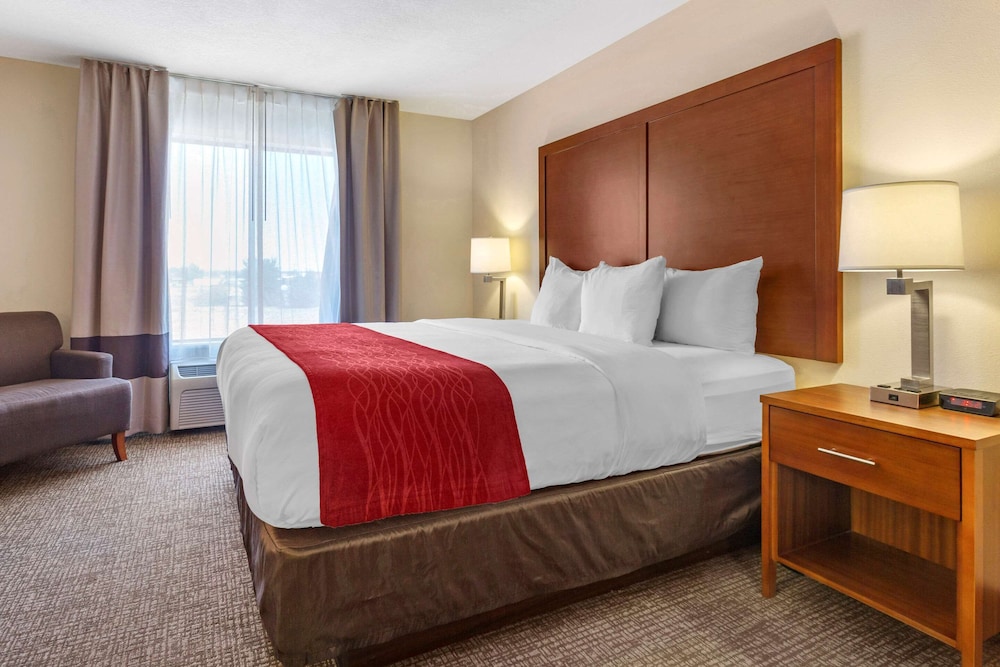 Comfort Inn & Suites Socorro, NM 13/38