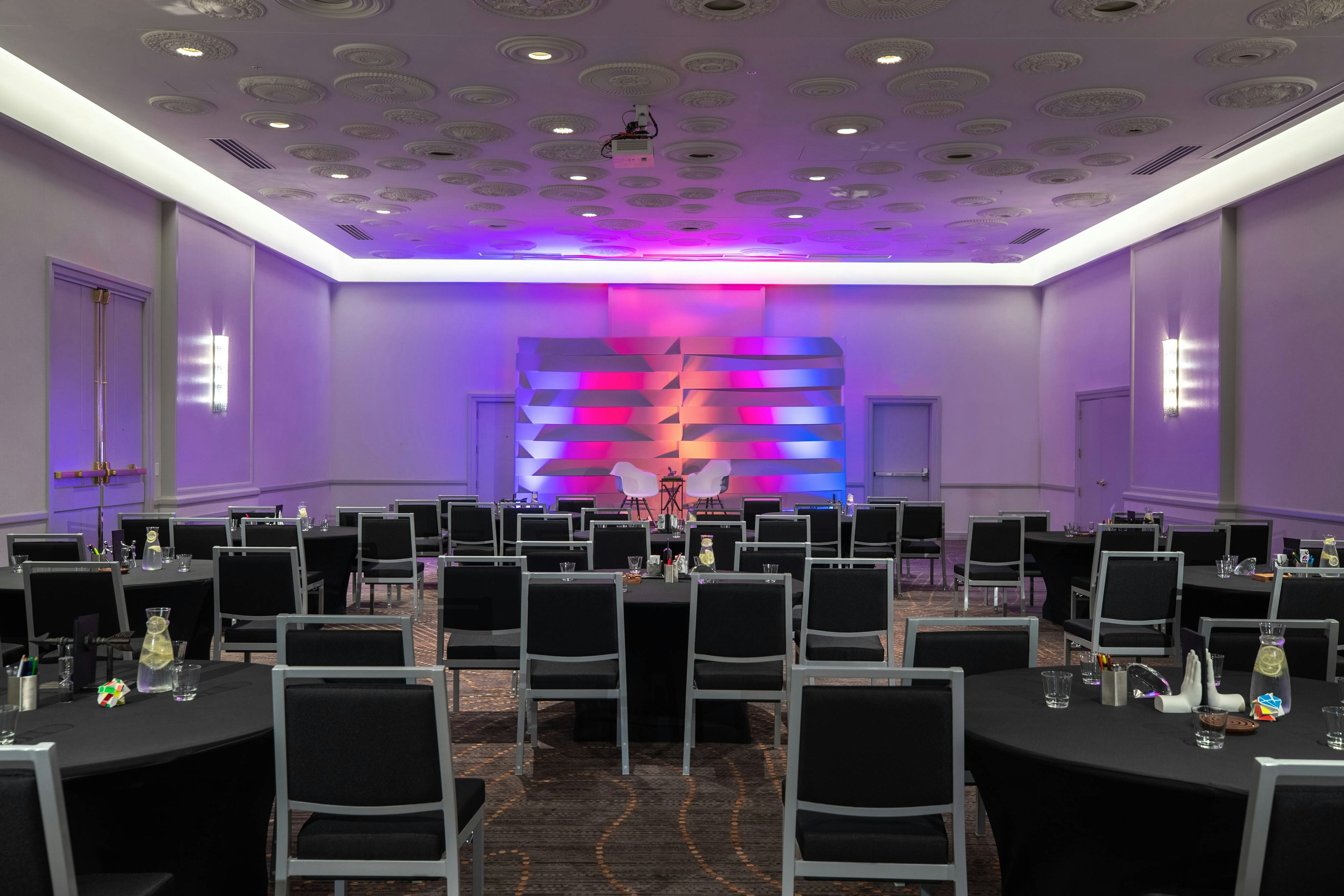 Renaissance Des Moines Savery Hotel 14/20