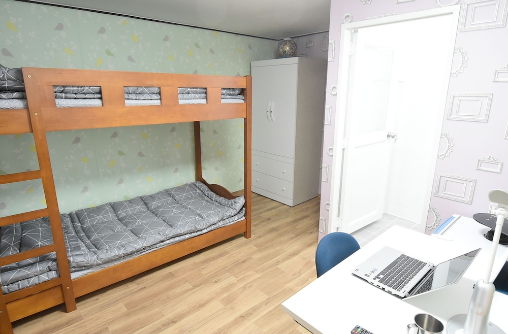 Photo Park Guesthouse 27/50