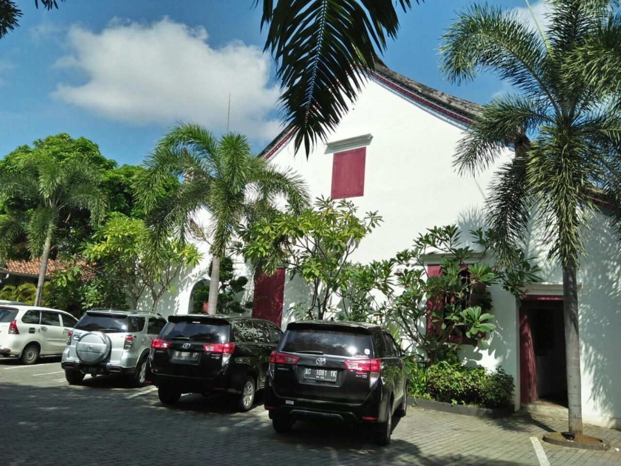 Antika Hotel 36/50