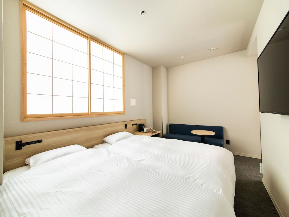 ALPHABED INN Fukuoka Ohori Park 10/35