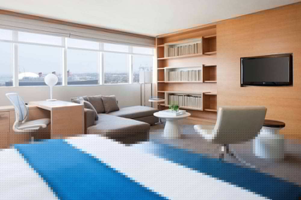 Hyatt Regency Long Beach 19/75