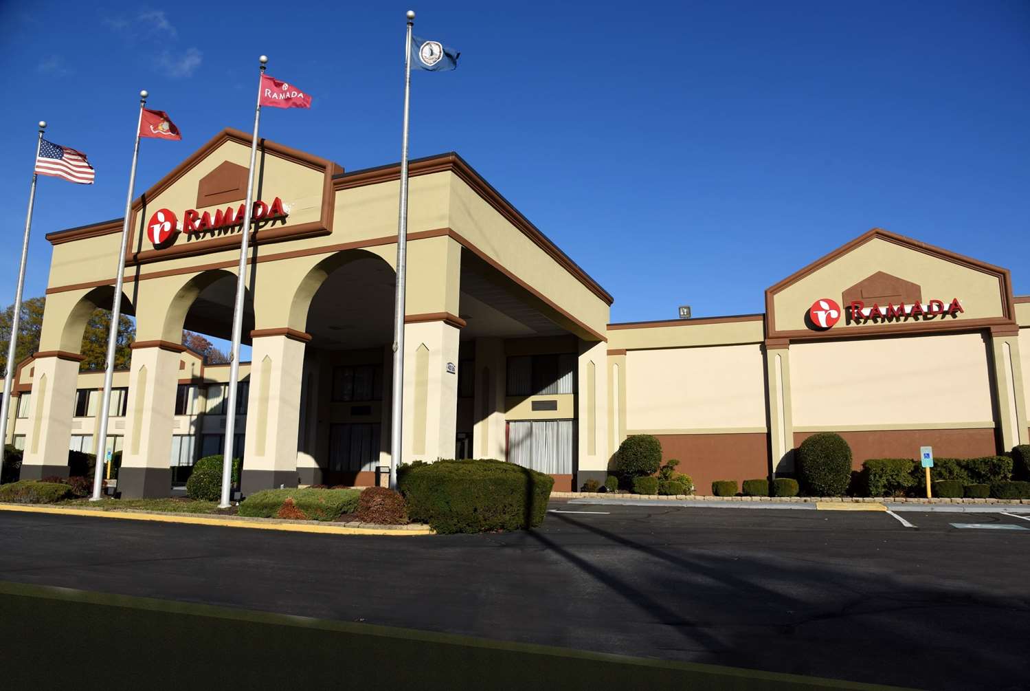 Ramada by Wyndham Triangle/Quantico 27/31