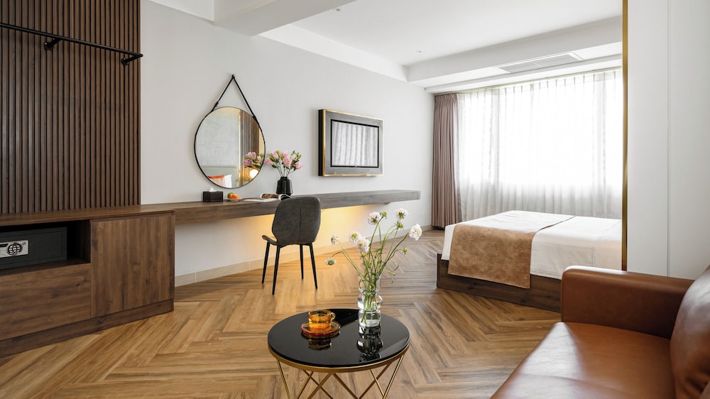 Acnos Hotel 28/50
