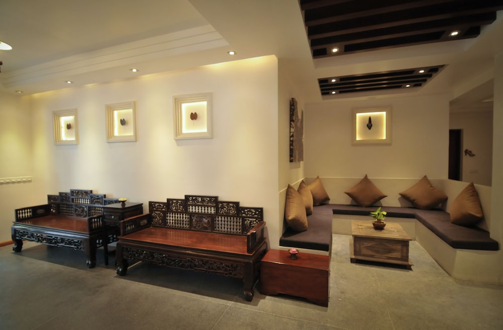 La Rose Suites 28/50