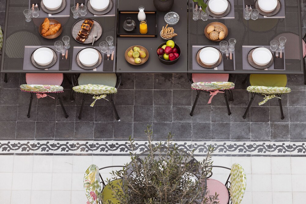 Castro Hotel Syros 47/50