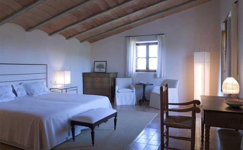 Son Bernadinet Agrotourism 15/63