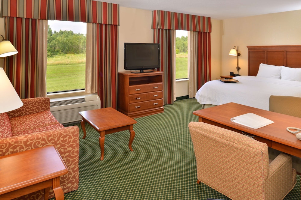 Hampton Inn & Suites St. Louis-Edwardsville 36/69