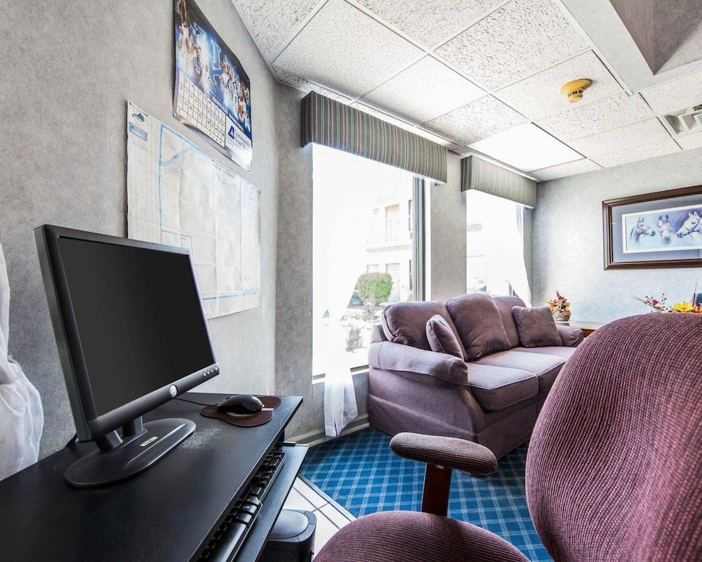 Quality Inn Ashland, KY 47/66
