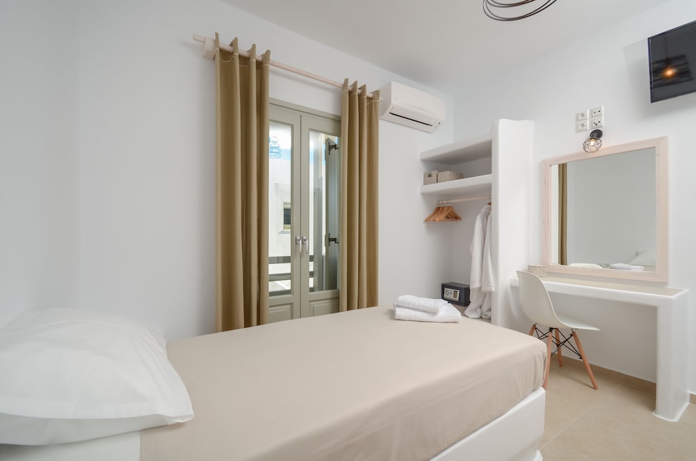 Aphrodite Luxury Apartments 12/36