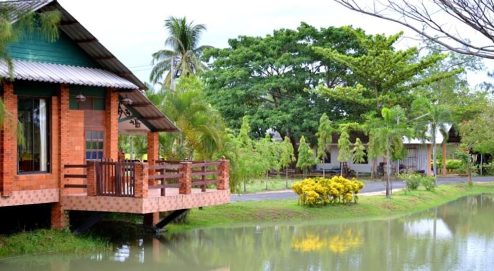 The Grand Jamjuree Resort Lamphun 16/26