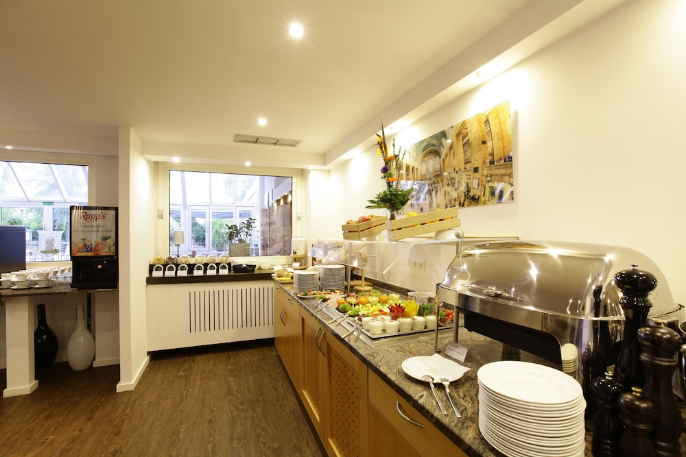 ANA Eden Karlsruhe, Trademark Collection by Wyndham 74/88