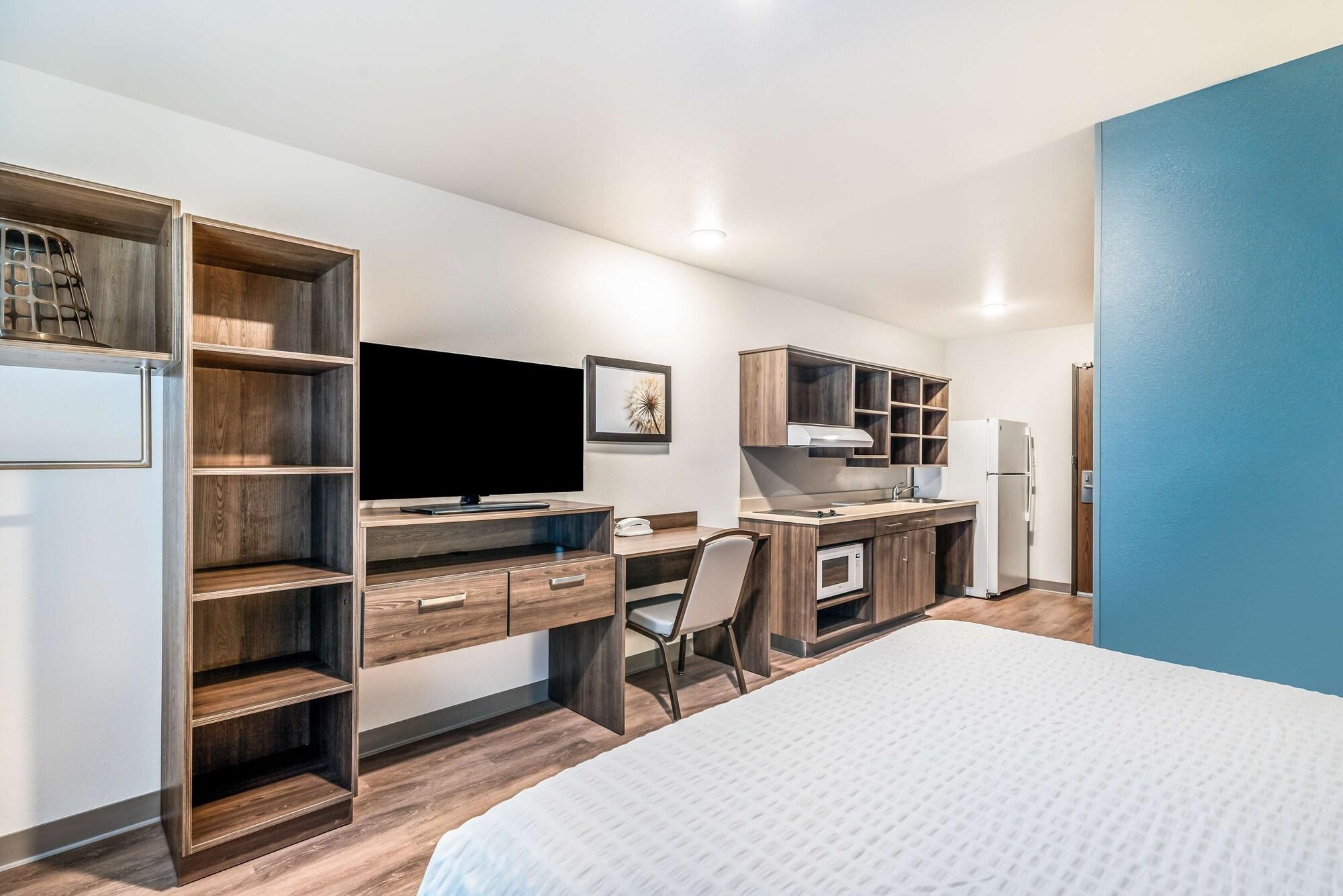 WoodSpring Suites Orlando Kissimmee Maingate 25/43