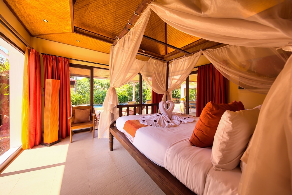 Baan Buaa - 3 Bedroom Beach Side Villa 17/50