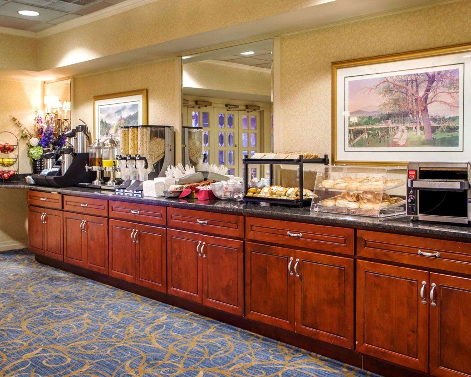 Quality Inn Meadowlands 3/24