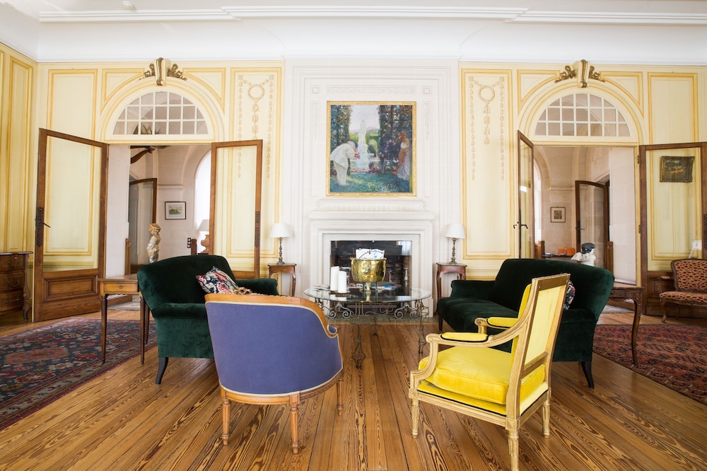 Chateau Du Clair De Lune 30/50