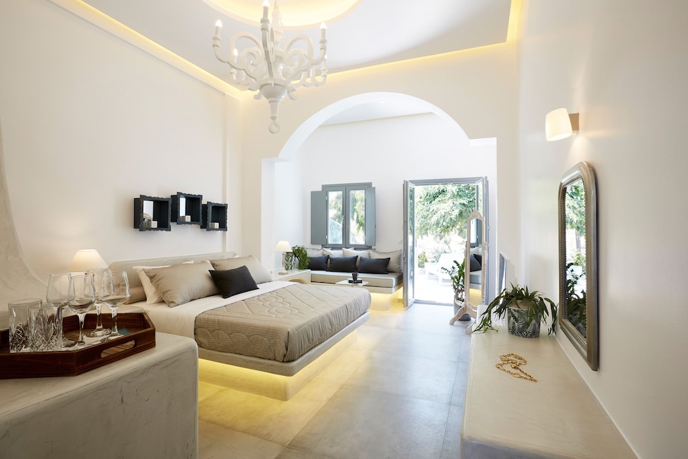 Amara Suites Santorini 9/50